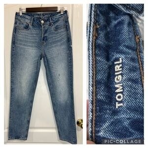 American Eagle Outfitters Light Blue Tomgirl Jeans